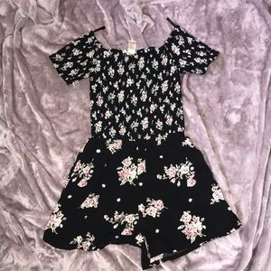Off the shoulder floral romper